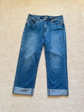 Lois Cropped Jeans, Size 32, Cuffed Denim, Cotton, Mid Rise